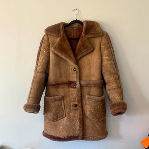 VINTAGE Shearling sheepskin and wool button up coat size xs-s
